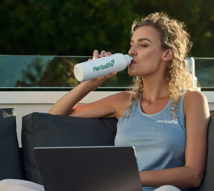 Herbalife Yüksek Proteinli Soğuk Kahve Karışımı Latte Macchiato 308 gr